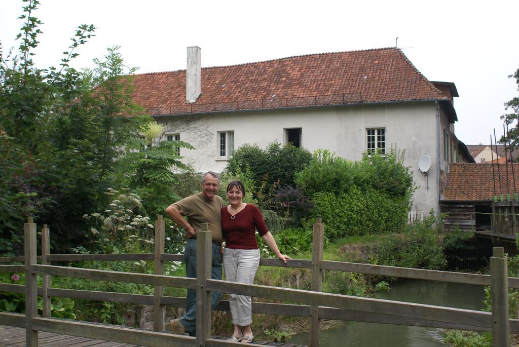 Bed and Breakfast Le Moulin De Fillievres Екстер'єр фото